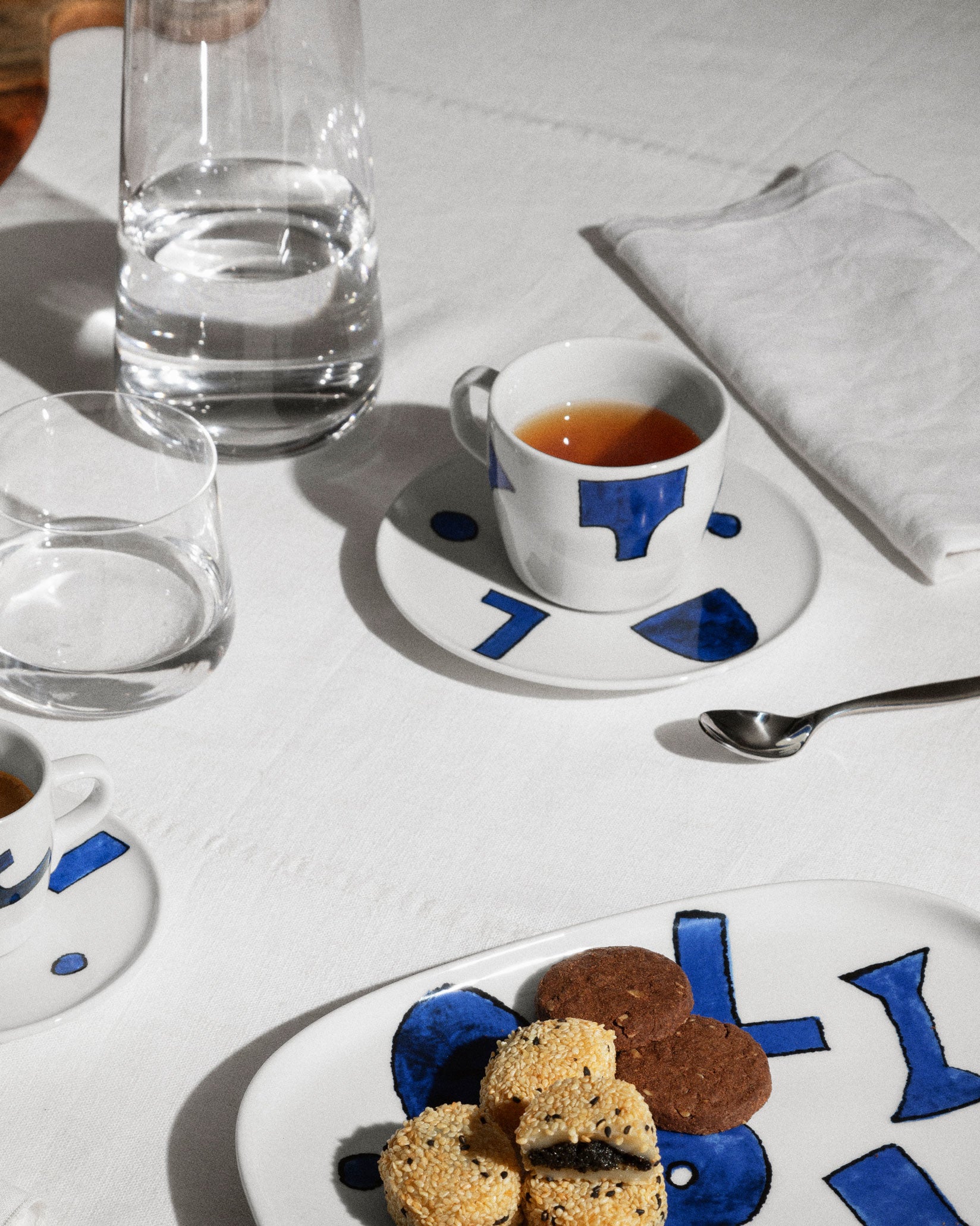 Itsumo - Yunoki ware Default Title Set bestehend aus eine Filterkaffee-Obertasse und Untertasse. 4-teilig Alessi 1