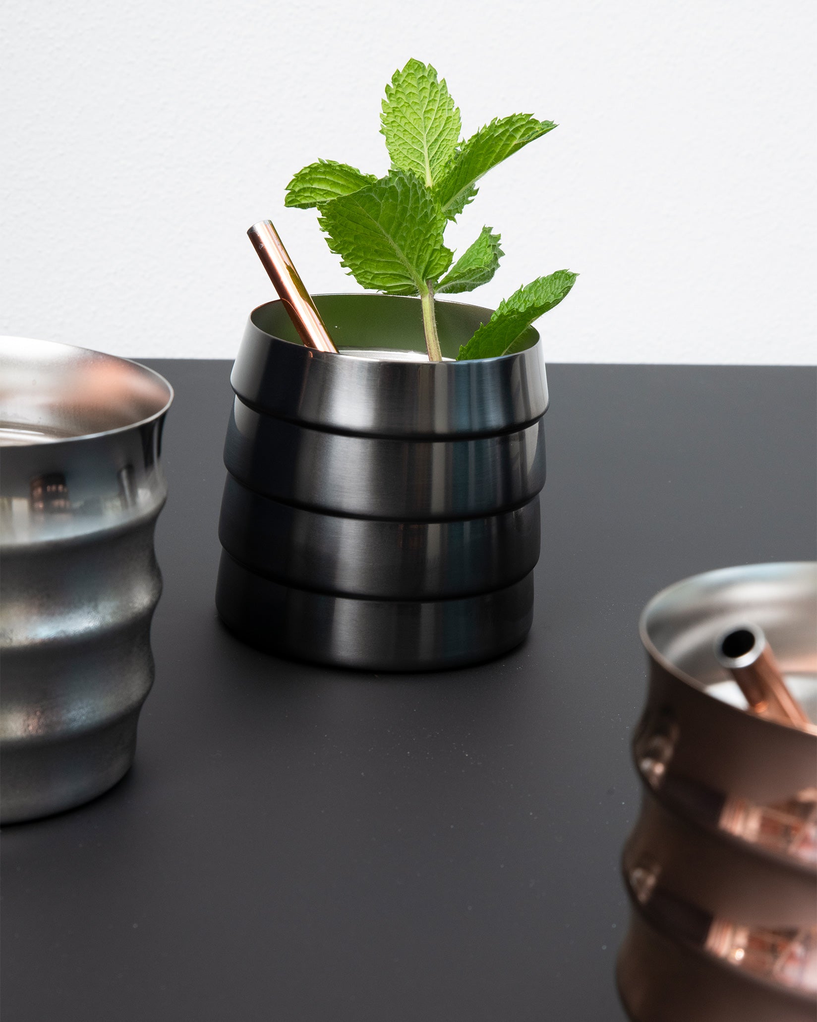 Dervisci stainless steel Vaso Alessi 1