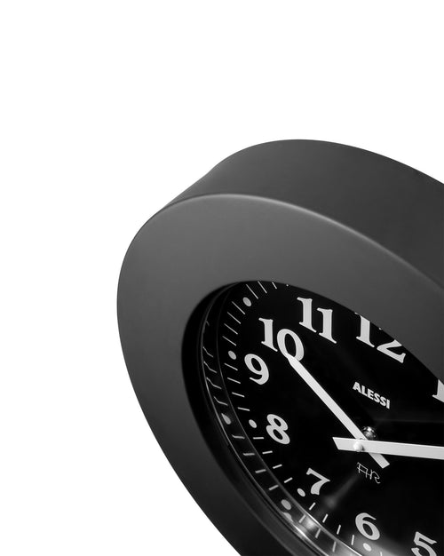 Momento noir Horloge murale Alessi 2