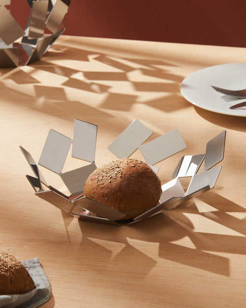 La Stanza dello Scirocco white Basket Alessi 1