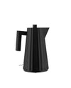 Plissé black, cl 170 || 1.80 oz Elektrischer Wasserkocher. Suisse Stecker Alessi
