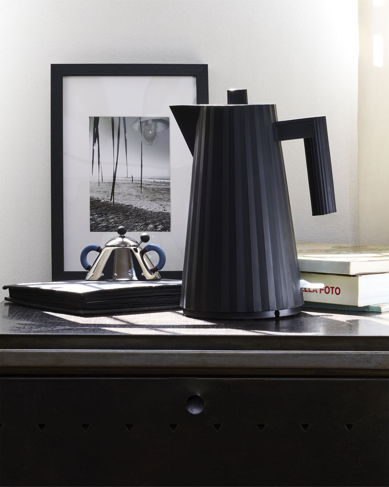 Plissé green, cl 170 || 1.80 oz Bollitore elettrico Alessi 3