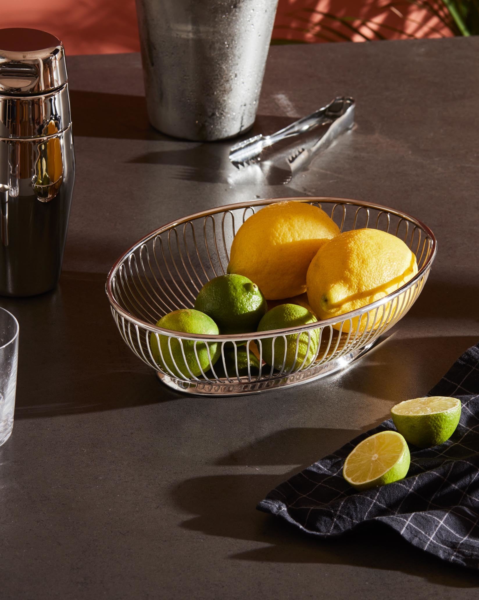 829: Oval wire basket by Ufficio Tecnico Alessi | Alessi