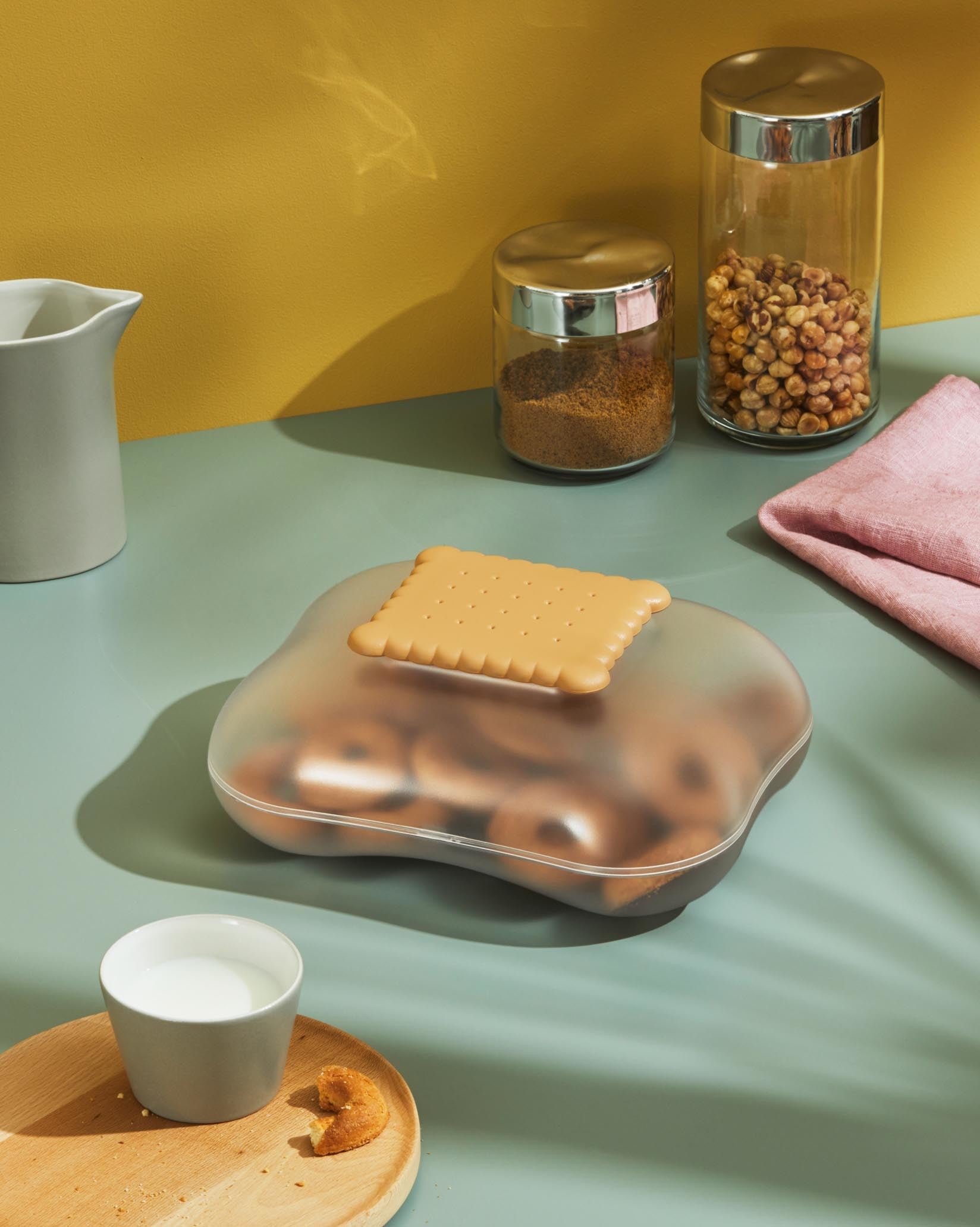 ALESSI アレッシィ　ビスケット　ボックス Dressed Biscuit Box | Alessi