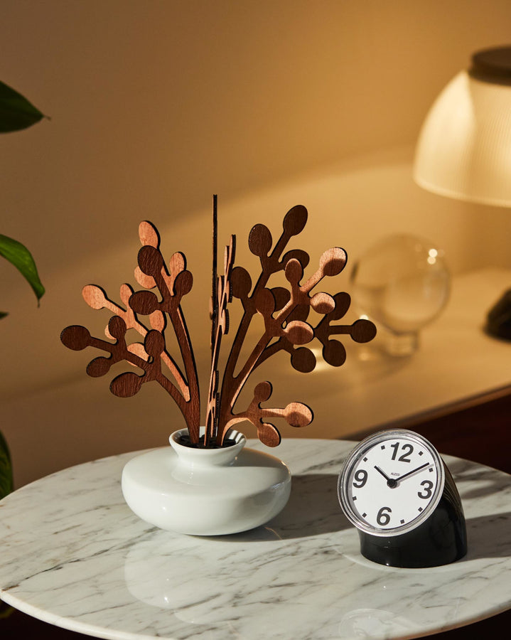 The Five Seasons - Leaf fragrance diffuser. Grrr – Alessi Spa (CH)